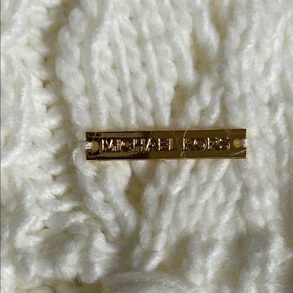 NWT Michael Kors Cable Knit Scarf in Ivory